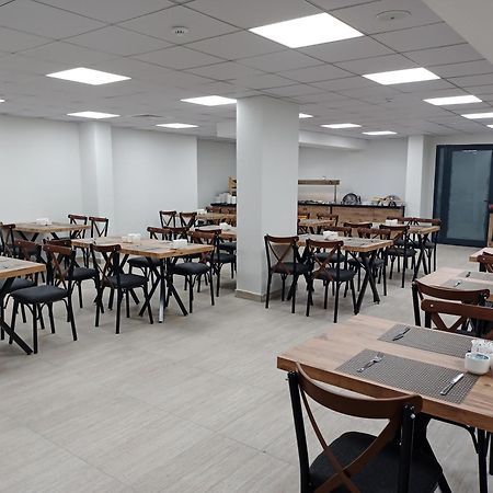 C Suites Antalia Airport Екстер'єр фото