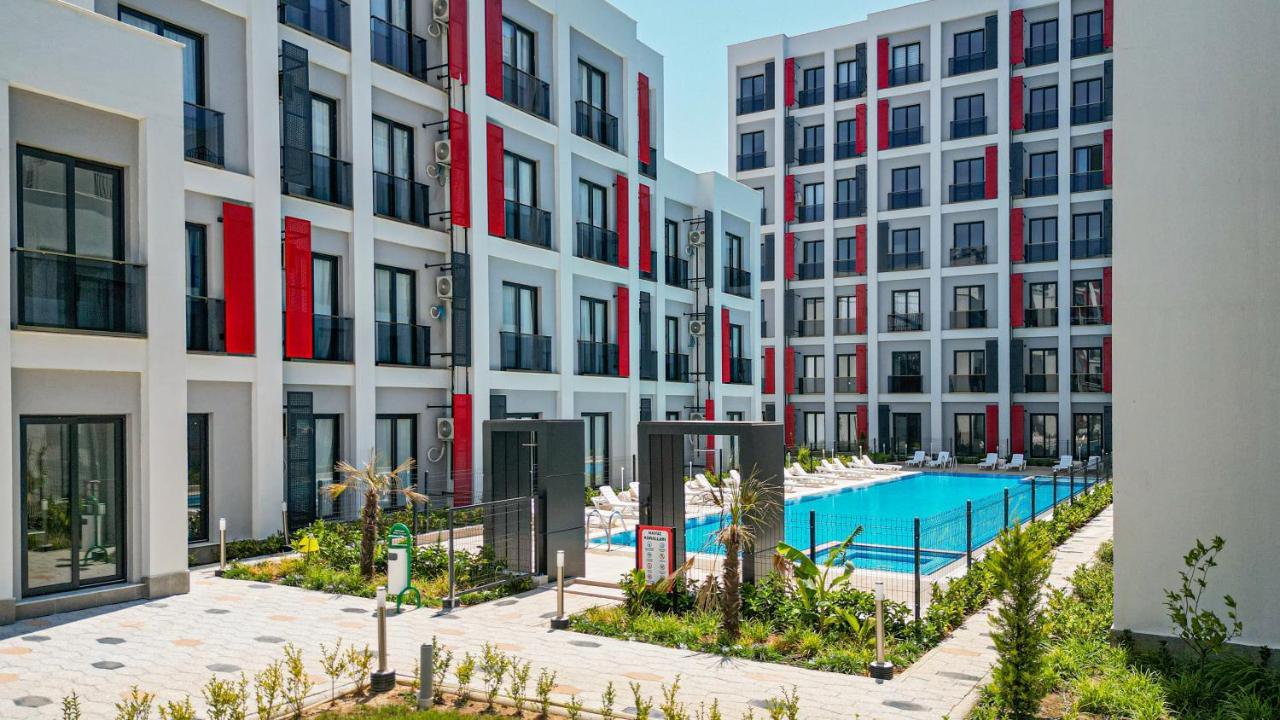 C Suites Antalia Airport Екстер'єр фото