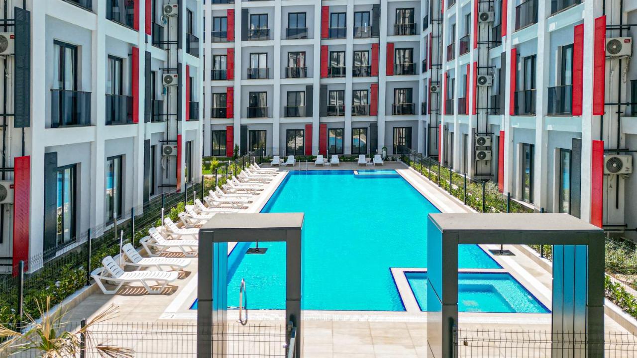 C Suites Antalia Airport Екстер'єр фото
