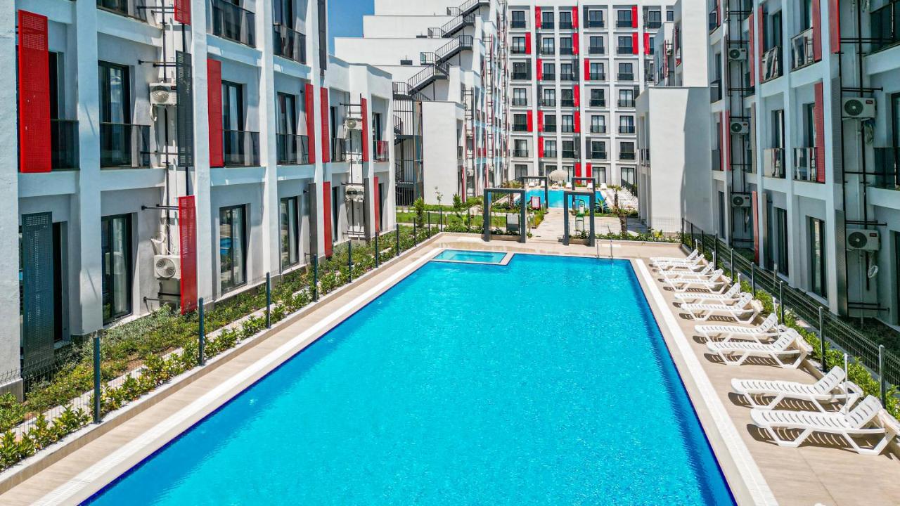 C Suites Antalia Airport Екстер'єр фото