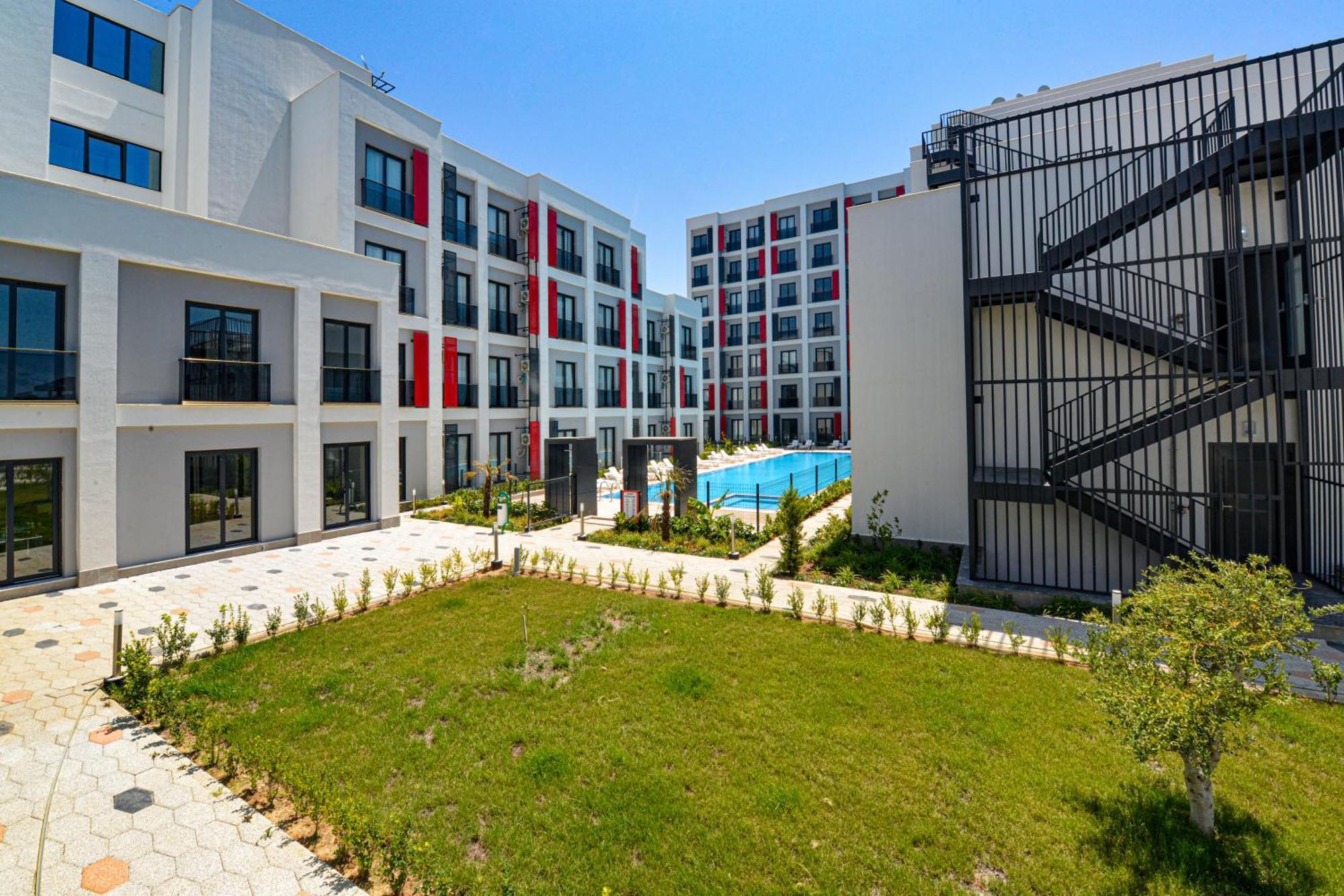 C Suites Antalia Airport Екстер'єр фото