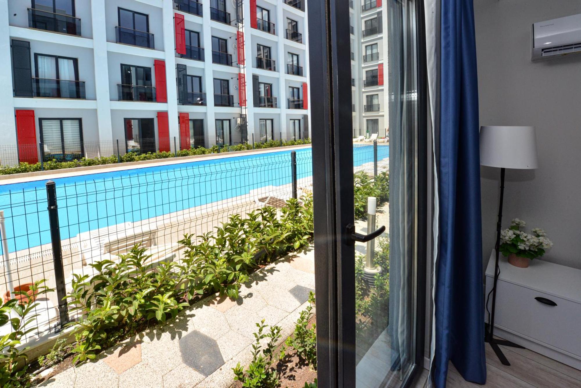 C Suites Antalia Airport Екстер'єр фото