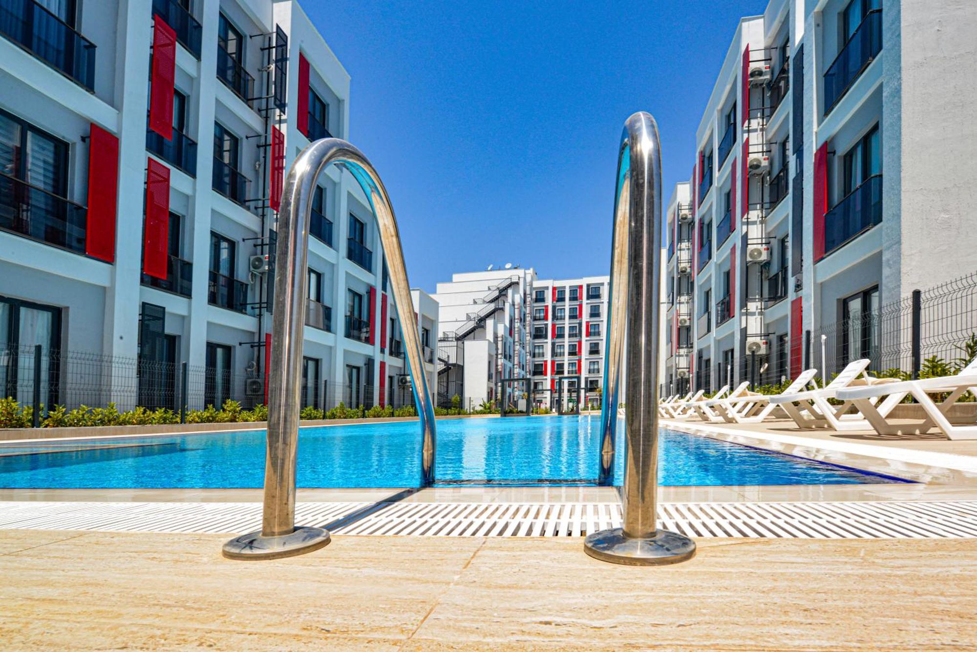C Suites Antalia Airport Екстер'єр фото