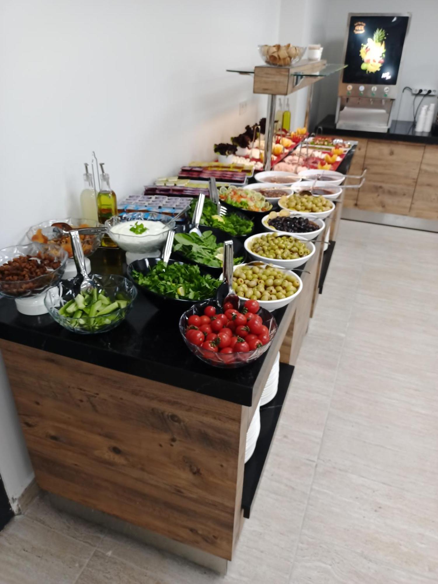 C Suites Antalia Airport Екстер'єр фото