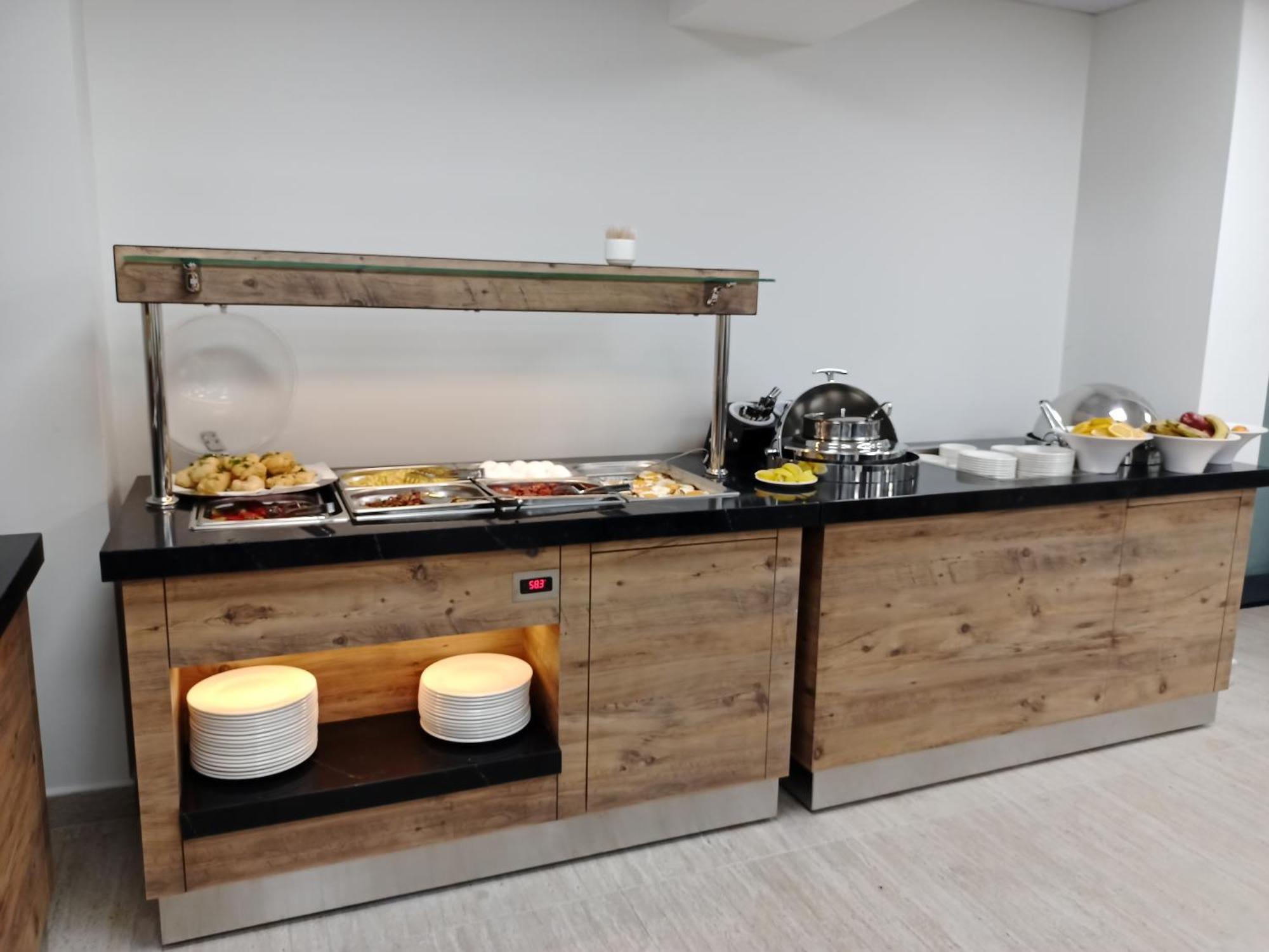 C Suites Antalia Airport Екстер'єр фото