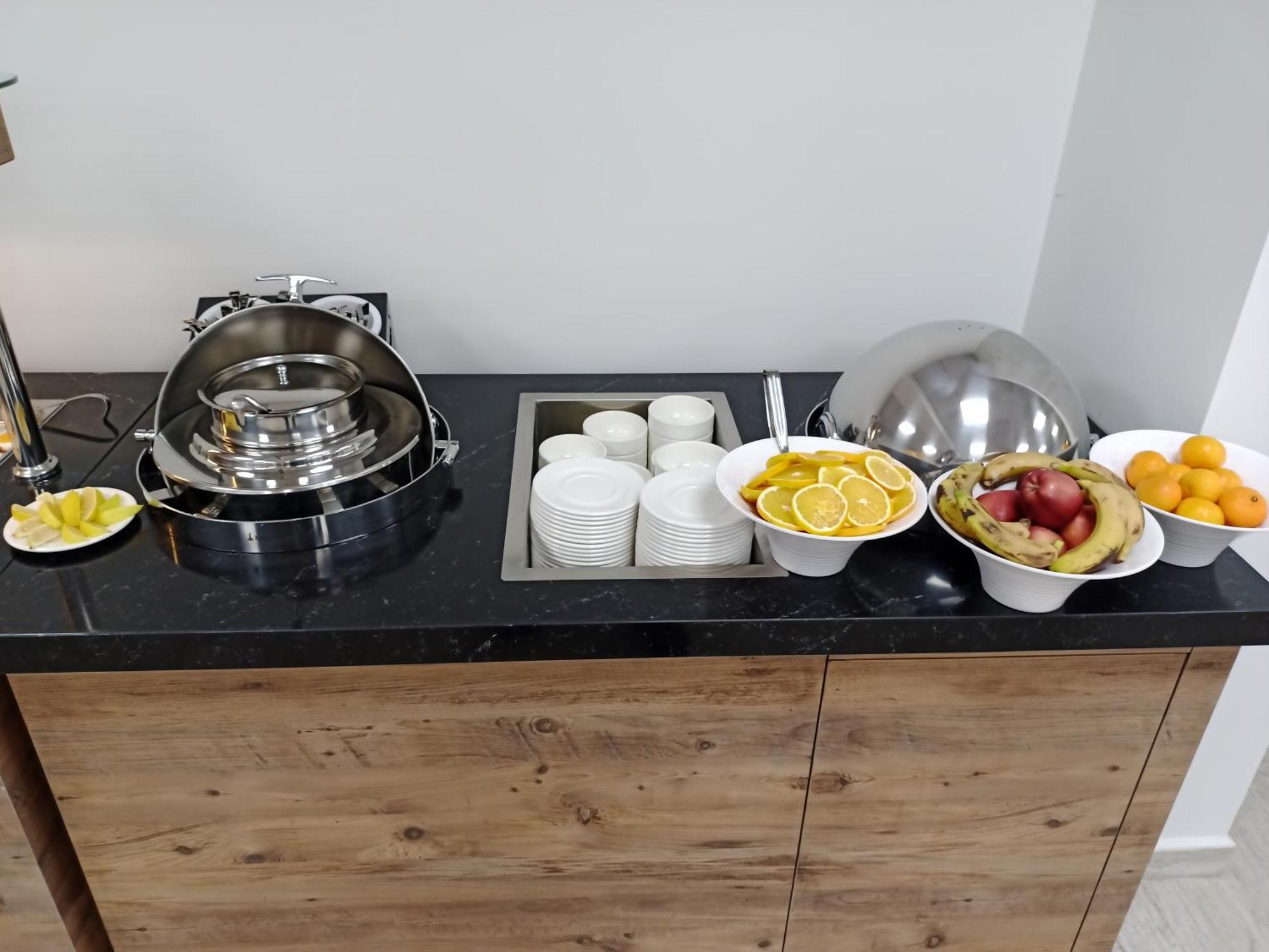 C Suites Antalia Airport Екстер'єр фото