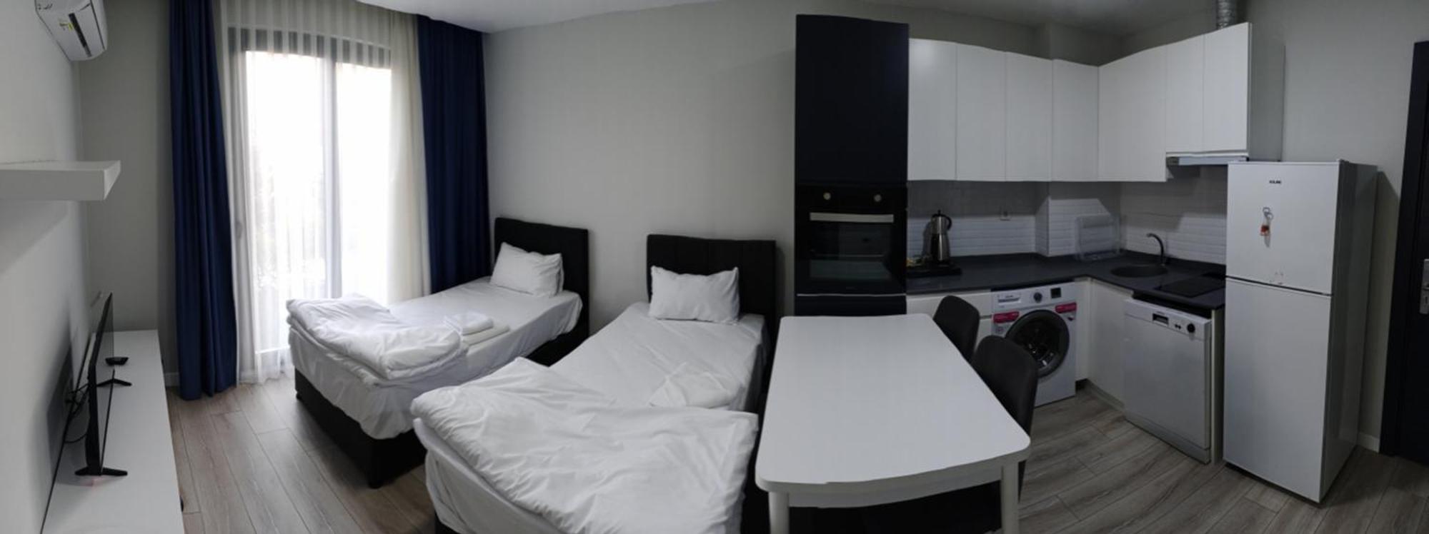 C Suites Antalia Airport Екстер'єр фото